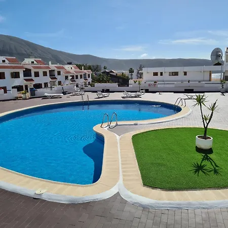 New In Cristianos Full Wifi Apartment